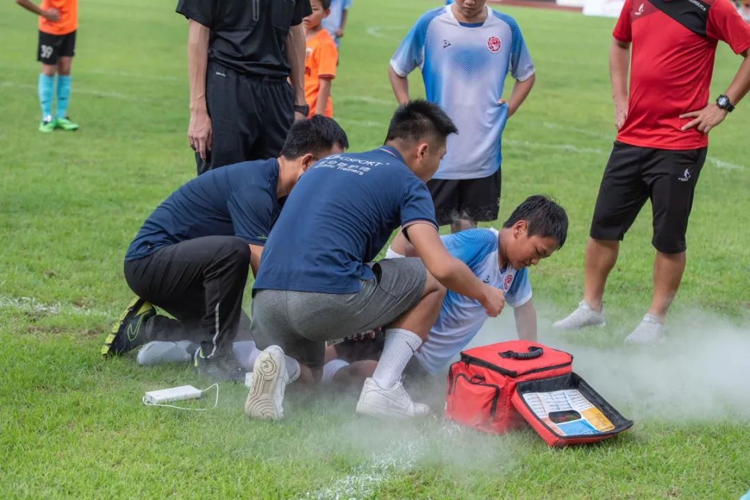 关于西亚卡姆在FPX比赛中连败,赛事规则更新引发热议!的信息 关于西亚卡姆在FPX比赛中连败,赛事规则更新引发热议!的信息